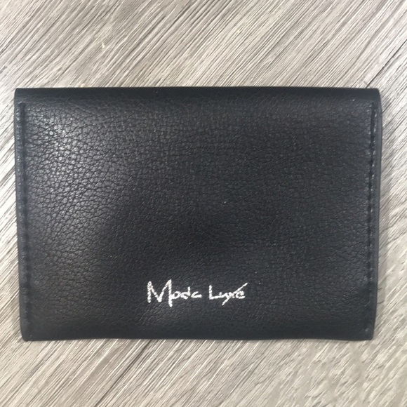 Mode Lux Black Envelope Style Card Holder - Picture 4 of 7